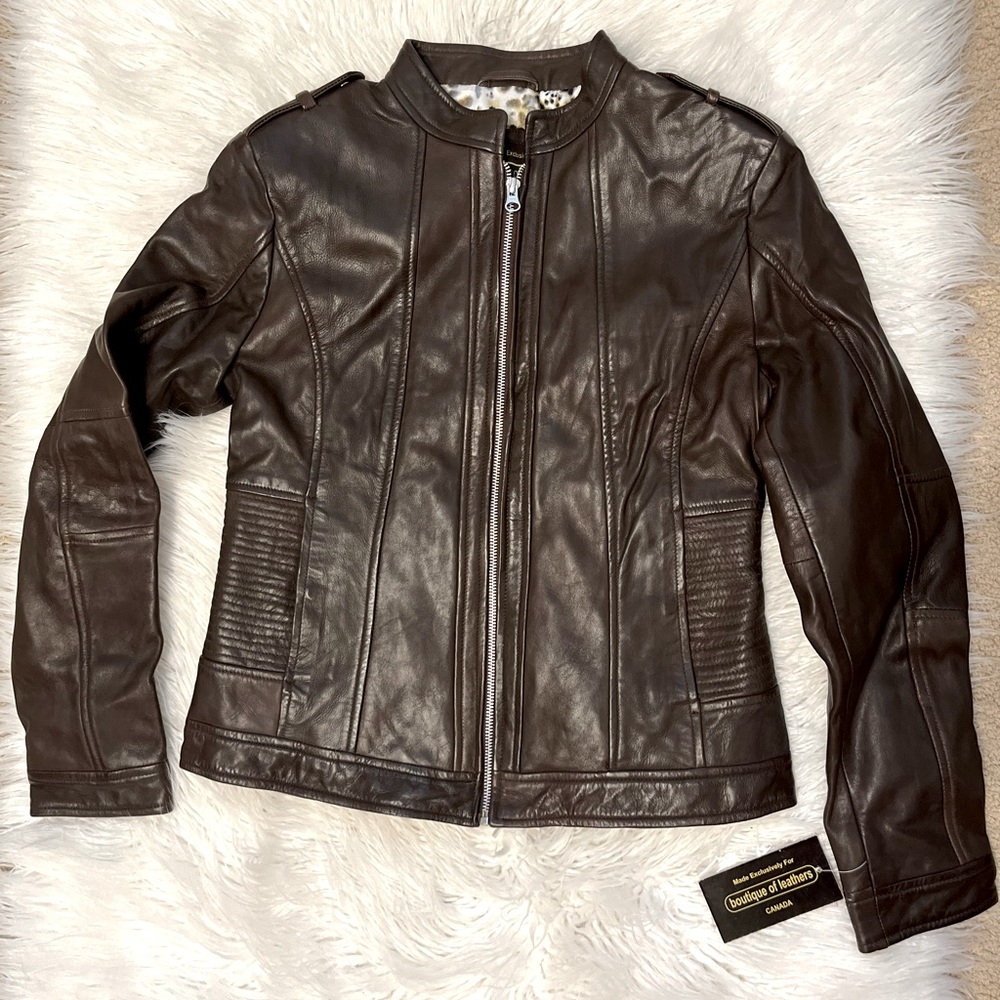 NWT beautiful brown leather jacket